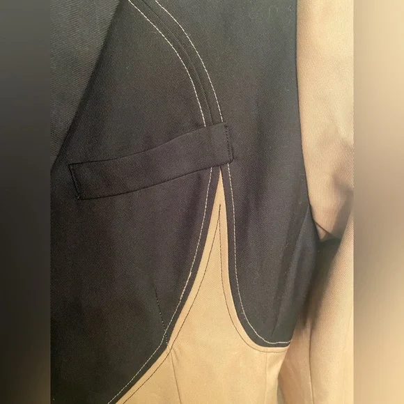 SOLD Kijun Korean Brand Orchestra Blazer - Picture 9 of 11